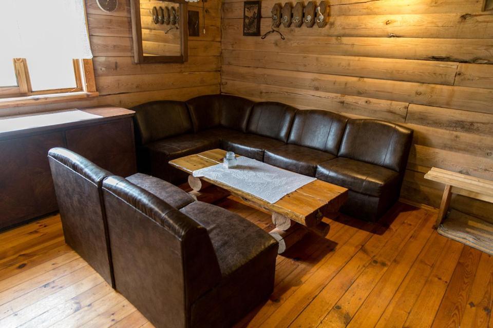 Guest House Pilskalni Rubene エクステリア 写真