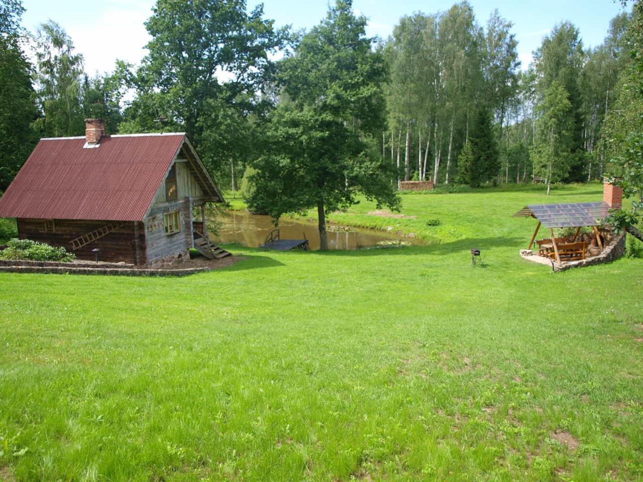 Guest House Pilskalni Rubene エクステリア 写真