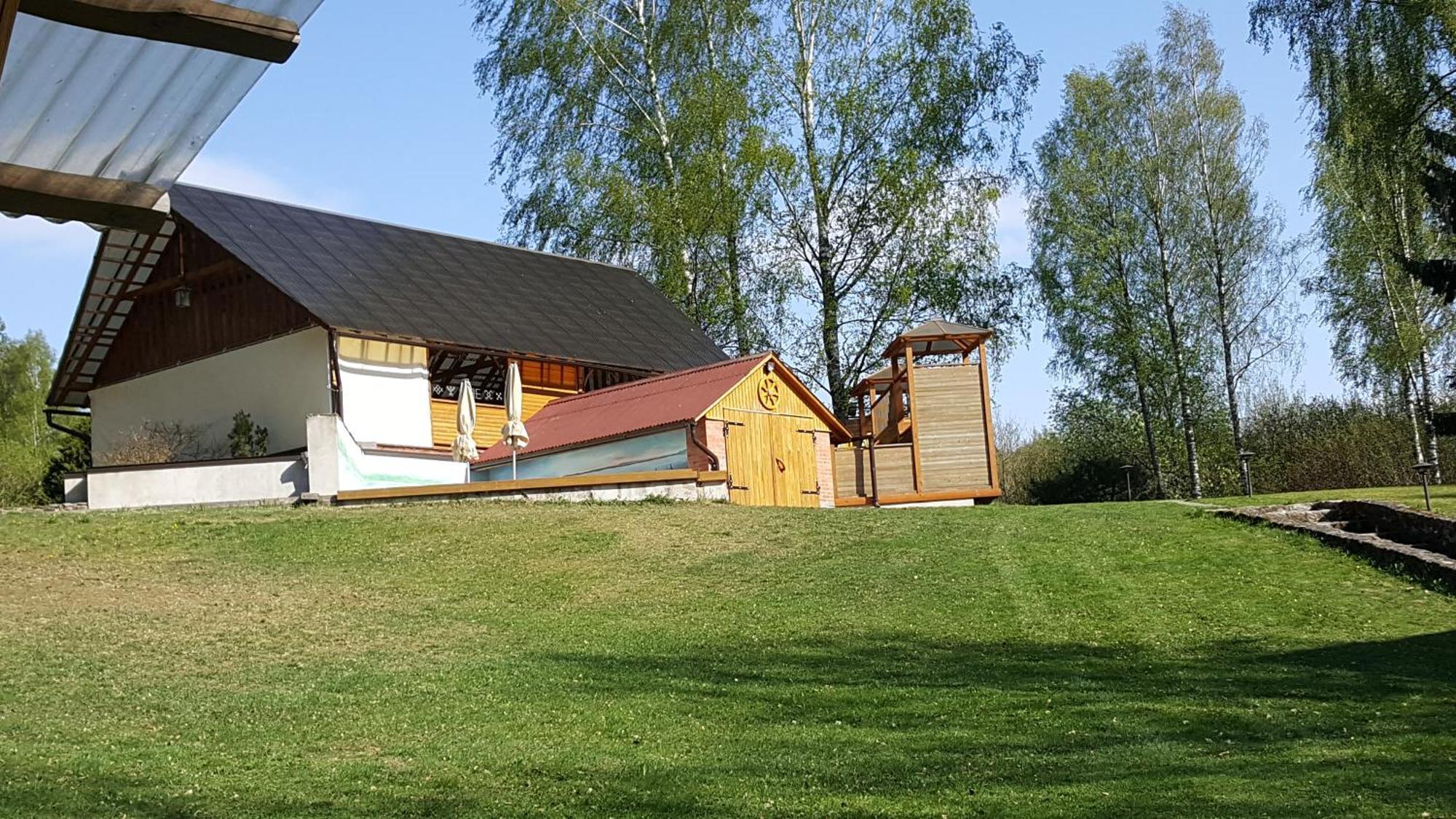 Guest House Pilskalni Rubene エクステリア 写真